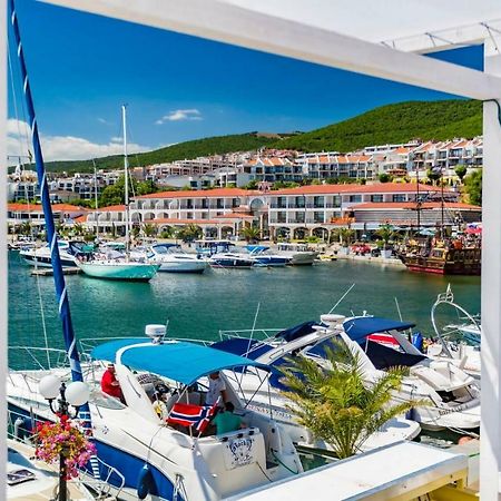Marina Delfin Apartments - Top Location & Pet Friendly Sveti Vlas Exterior photo