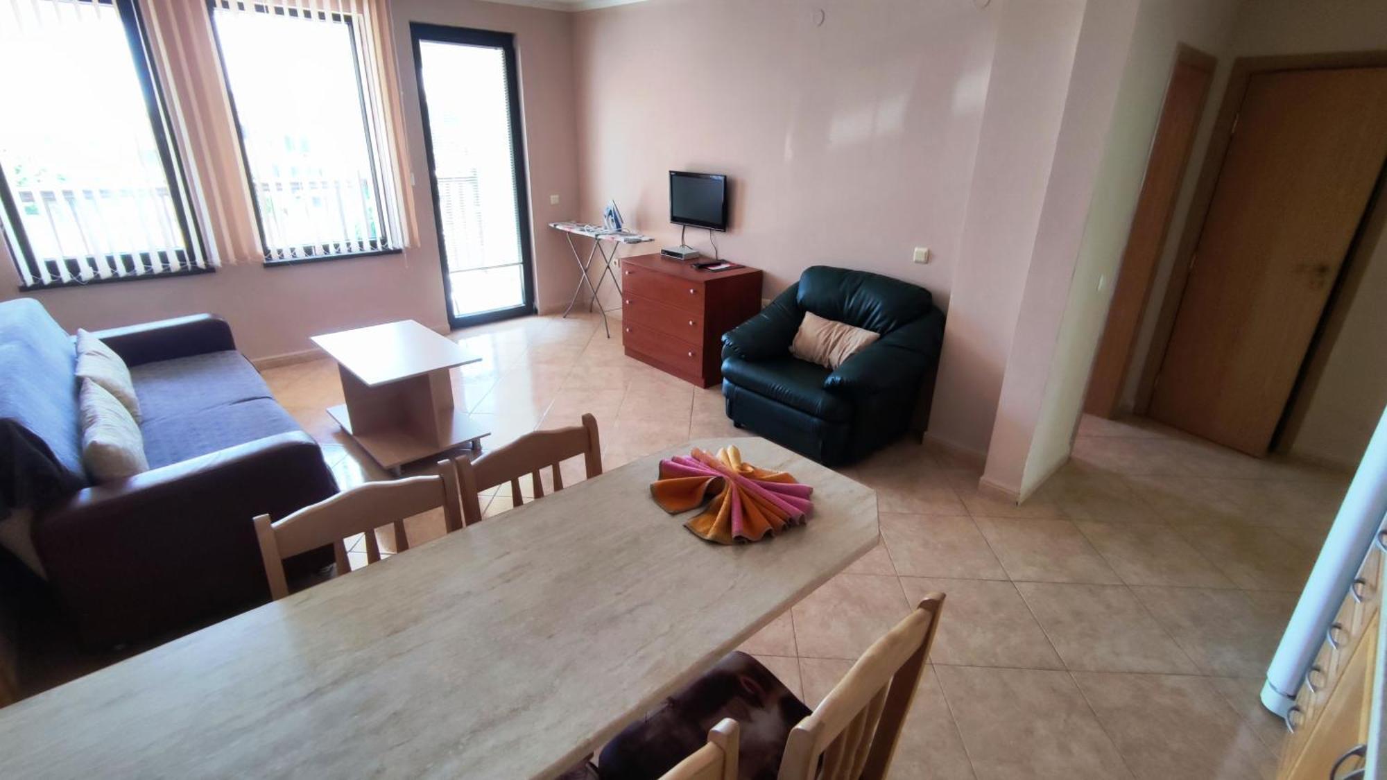Marina Delfin Apartments - Top Location & Pet Friendly Sveti Vlas Exterior photo