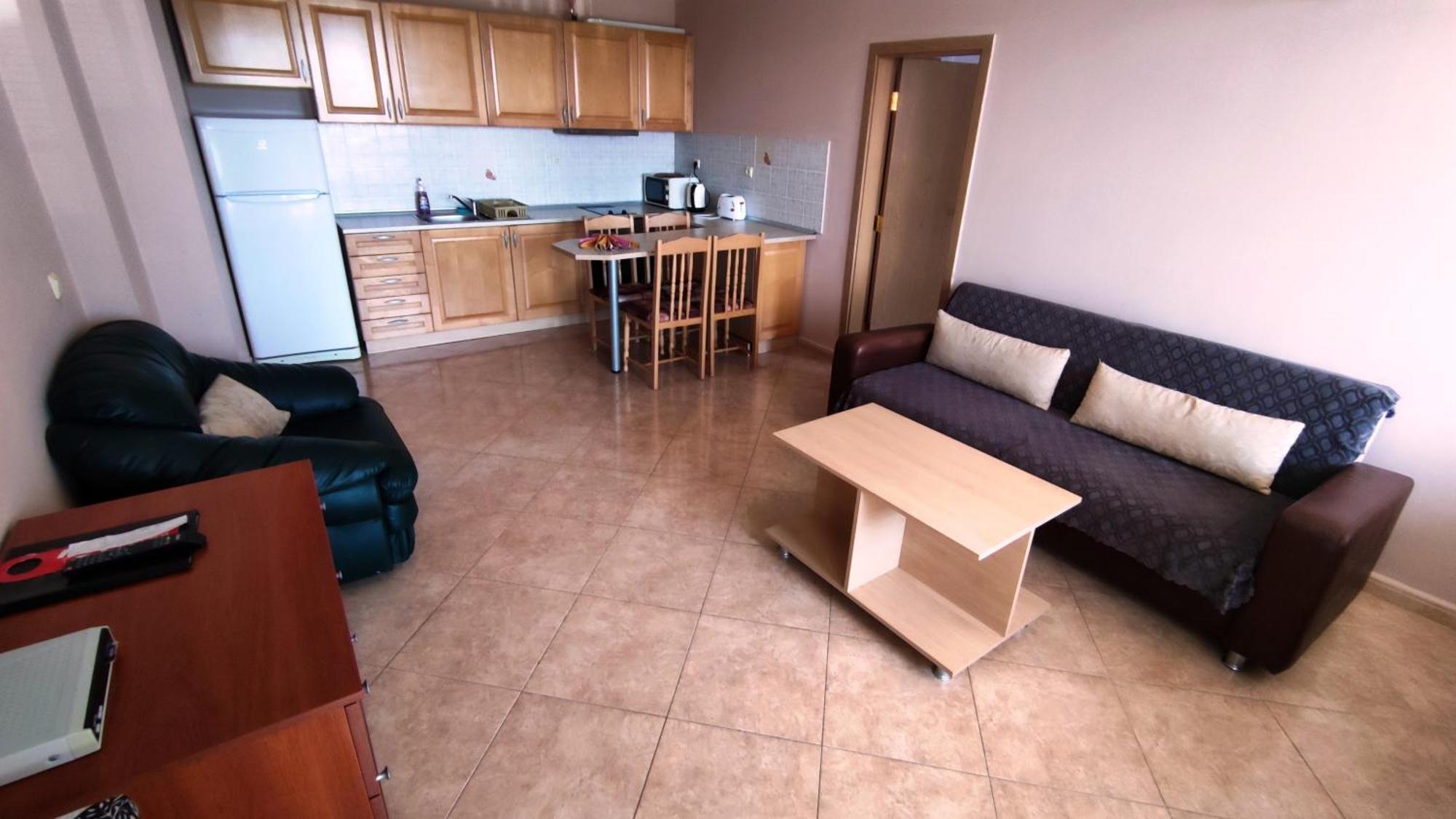 Marina Delfin Apartments - Top Location & Pet Friendly Sveti Vlas Exterior photo