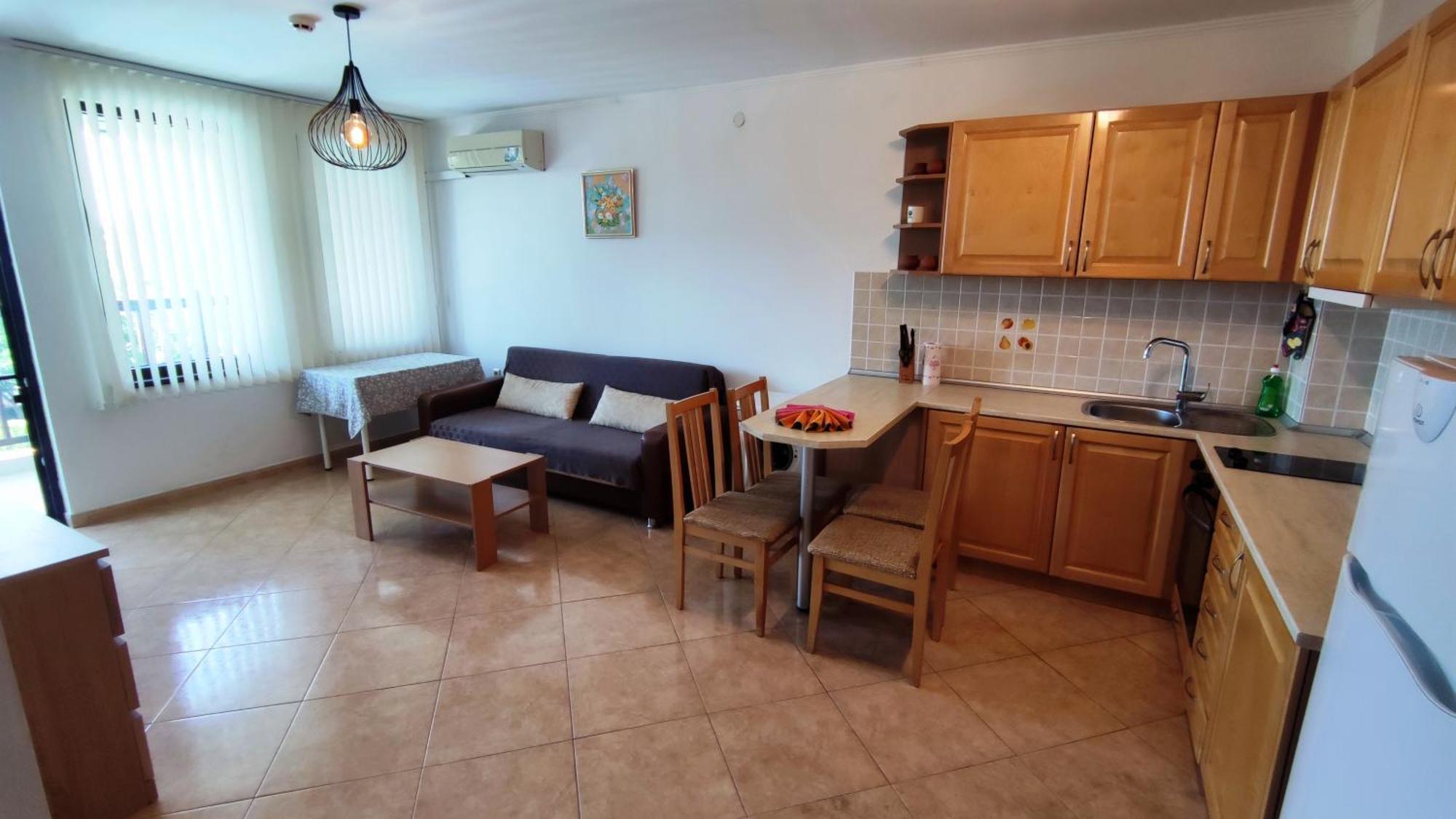 Marina Delfin Apartments - Top Location & Pet Friendly Sveti Vlas Exterior photo