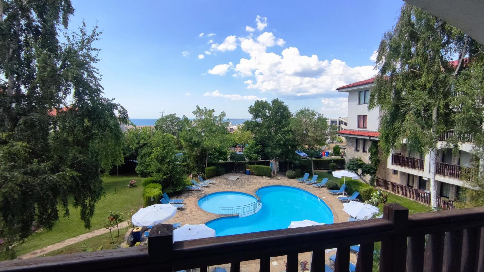 Marina Delfin Apartments - Top Location & Pet Friendly Sveti Vlas Exterior photo