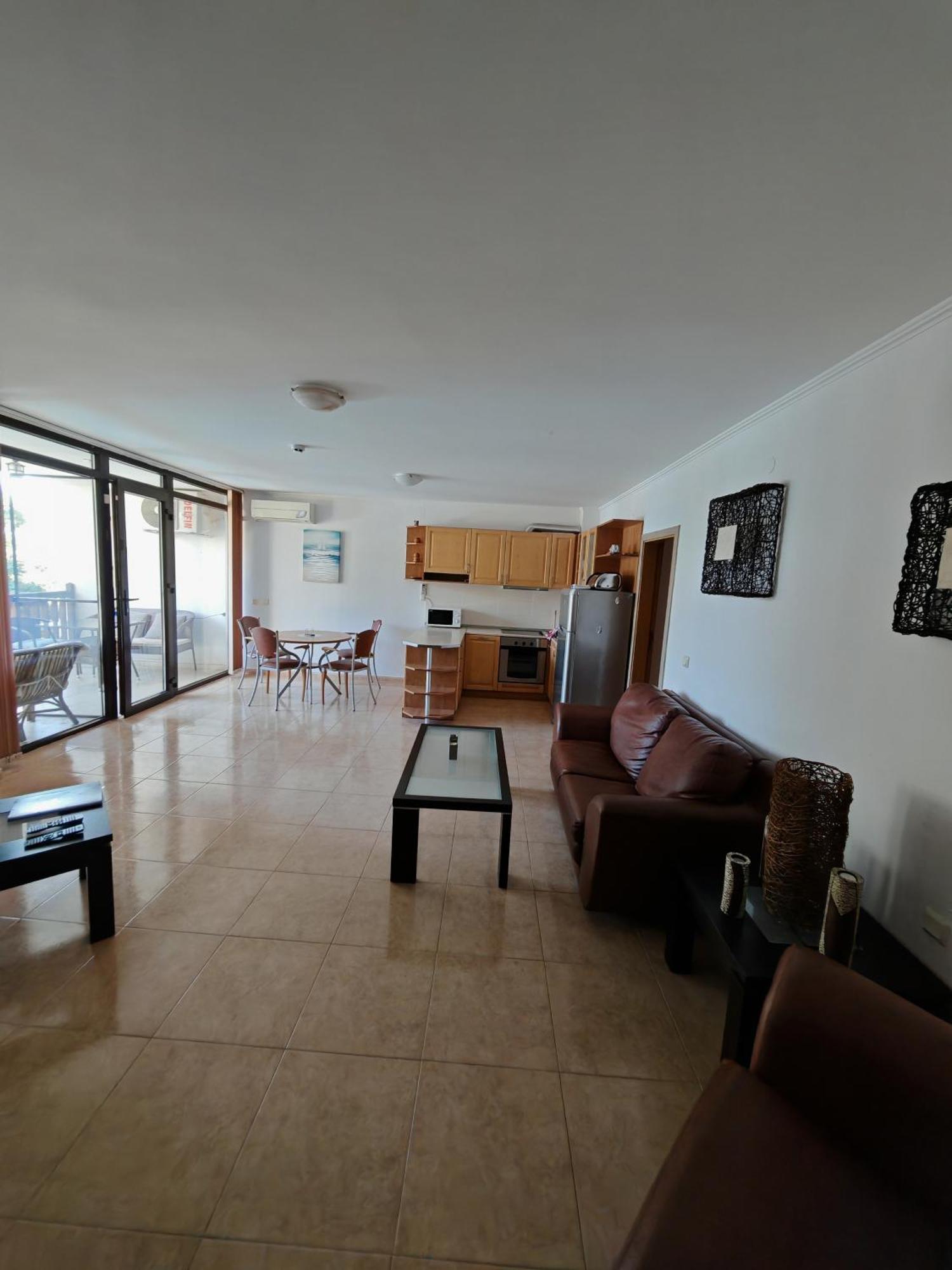 Marina Delfin Apartments - Top Location & Pet Friendly Sveti Vlas Exterior photo
