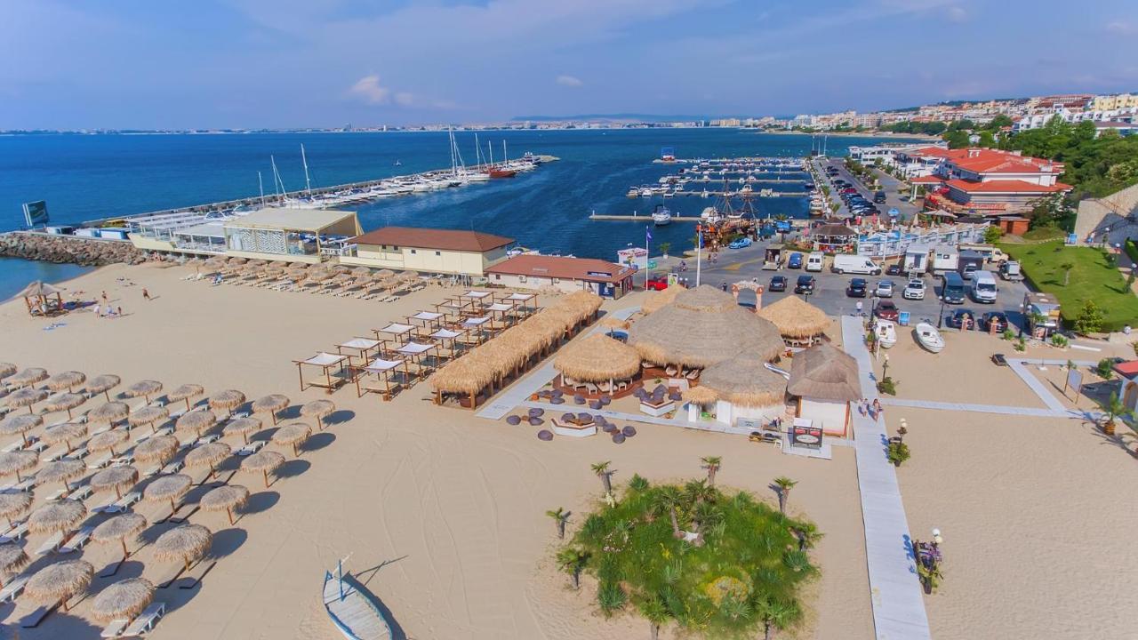 Marina Delfin Apartments - Top Location & Pet Friendly Sveti Vlas Exterior photo